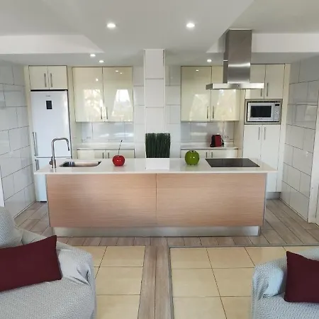 Bambu Apartament Arona (Tenerife)