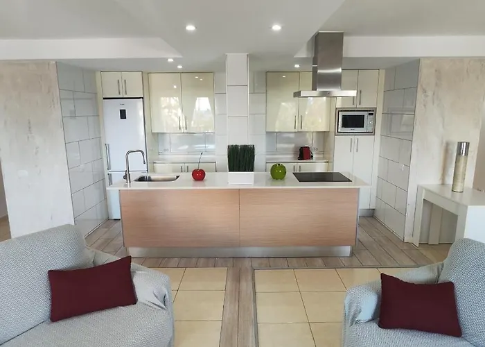 Bambu Apartament Arona (Tenerife)